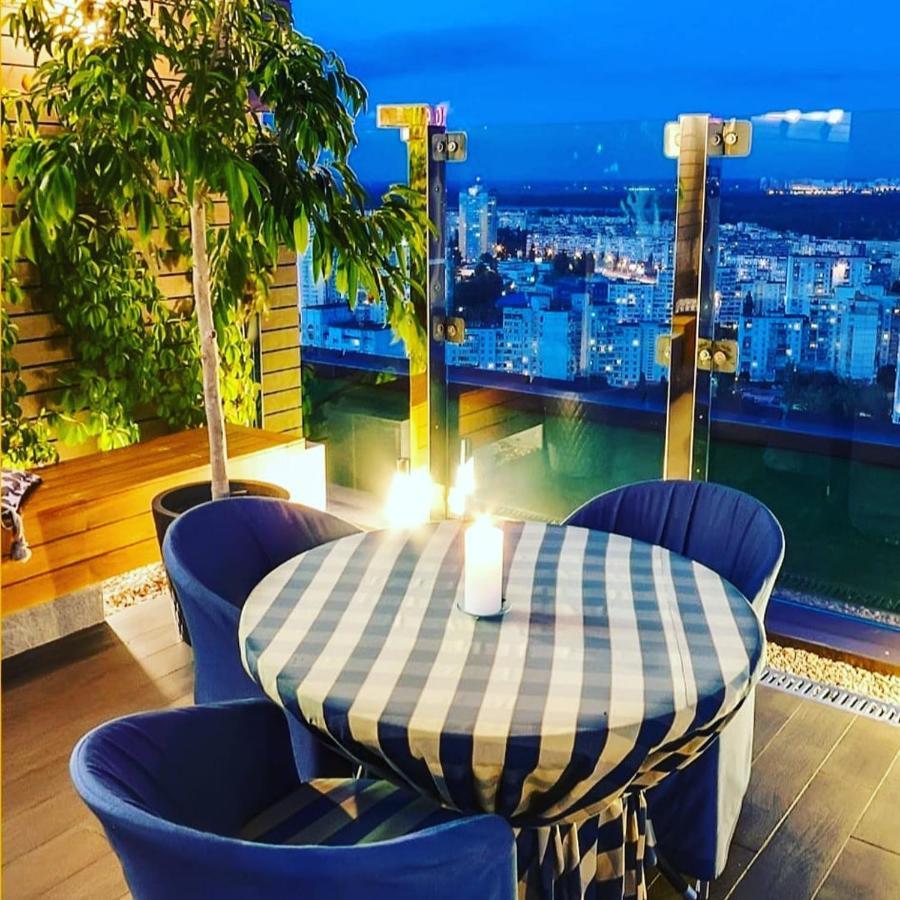 1 Room 65M2 Center Of Obolon Near River Side. Kyiv Exterior foto